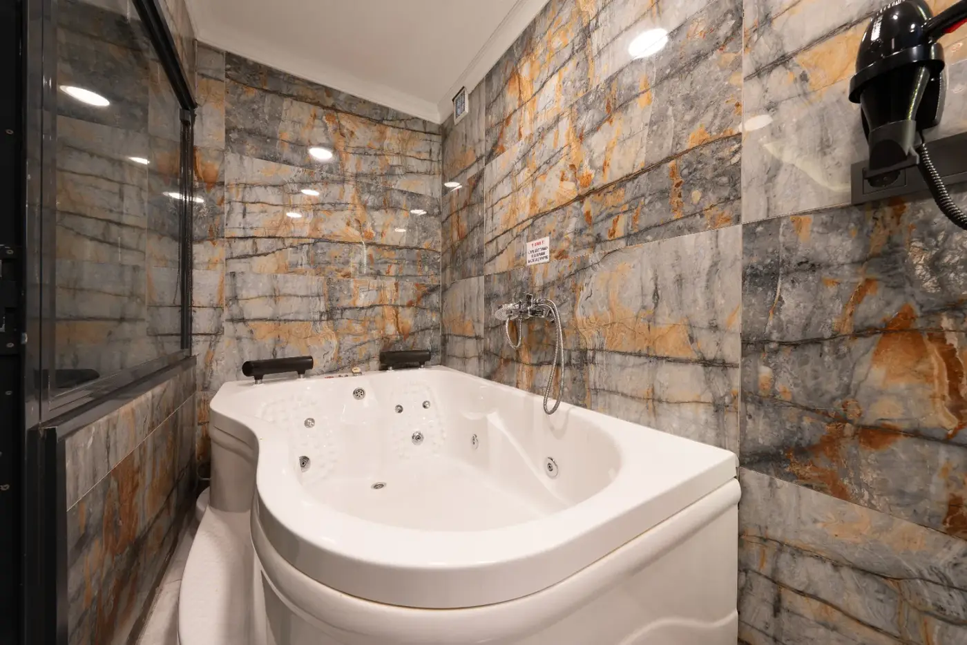 Room With Jacuzzi